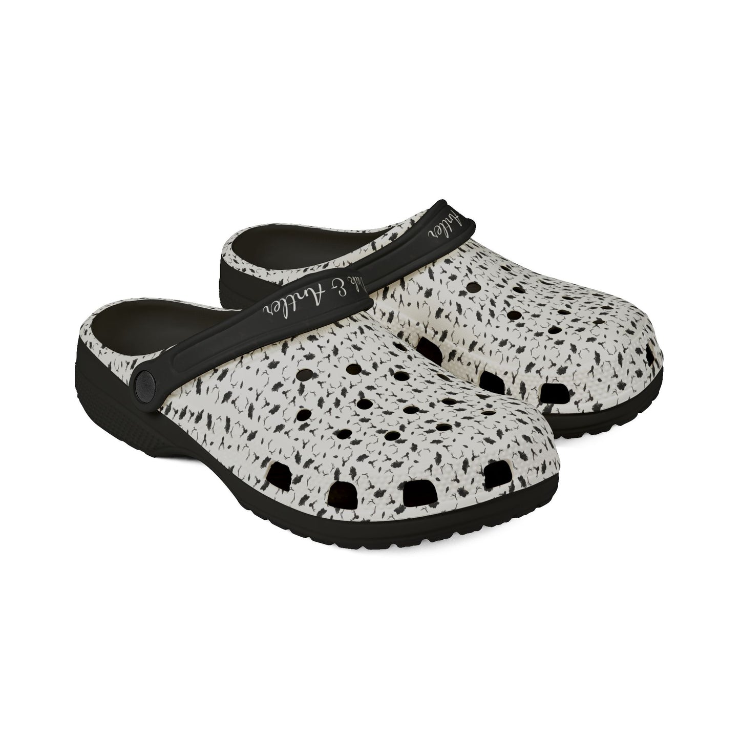 Oak and Antler Comfort Clogs – White Woodland Pattern