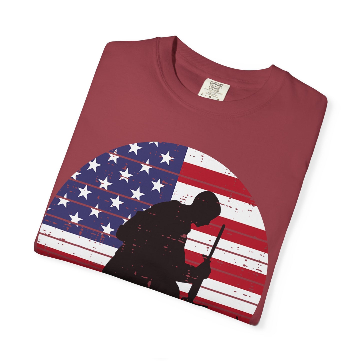 Kneeling Soldier Memorial Day T-Shirt