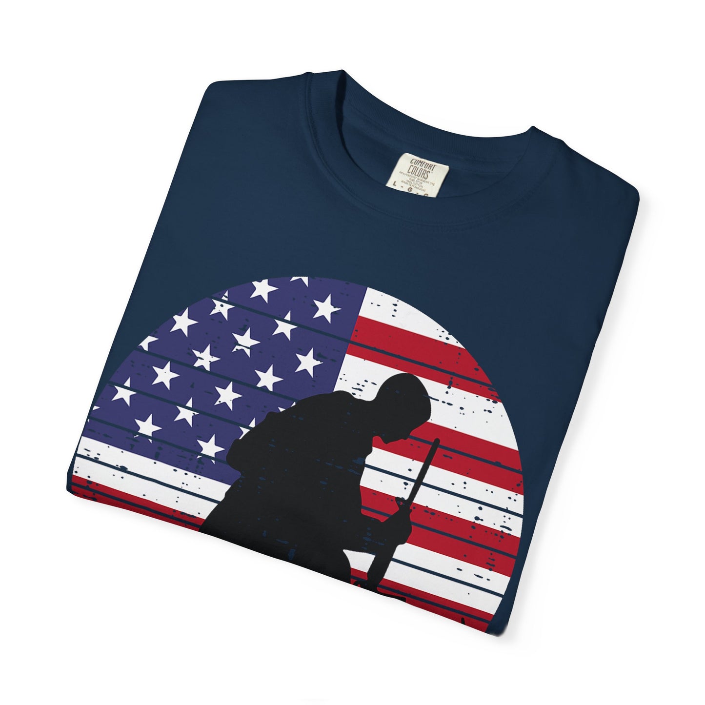 Kneeling Soldier Memorial Day T-Shirt