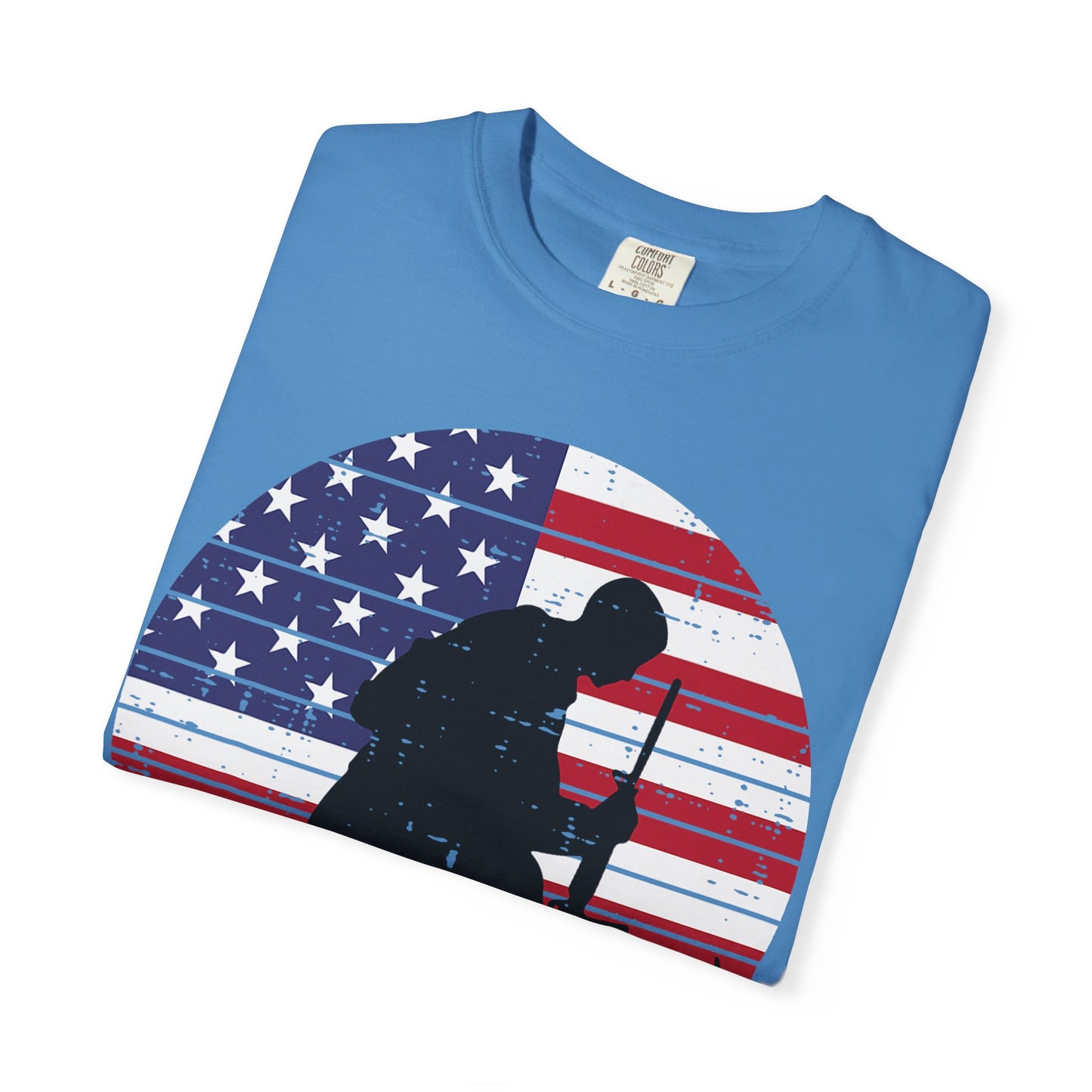 Kneeling Soldier Memorial Day T-Shirt