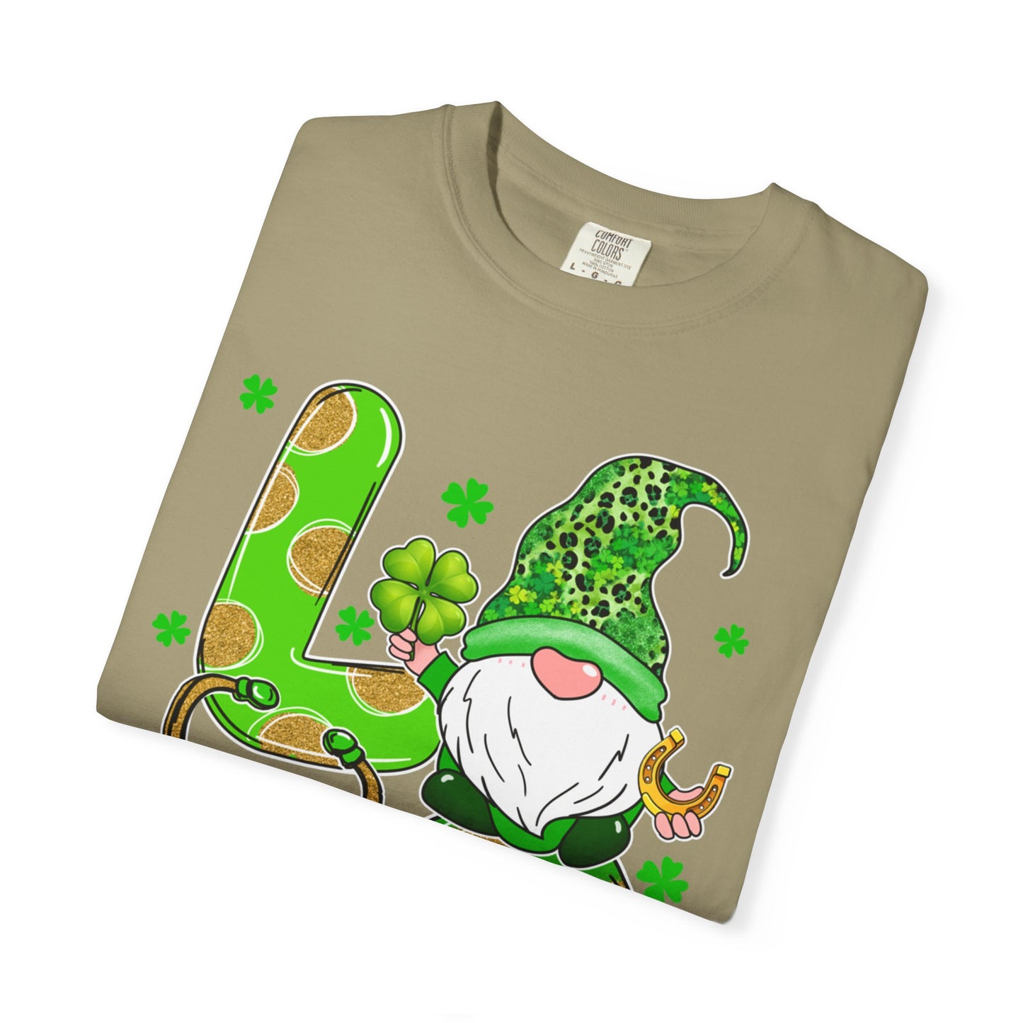 Love Healthcare Worker Shamrock Gnome Shirt – St Patrick’s Day Medical Tee