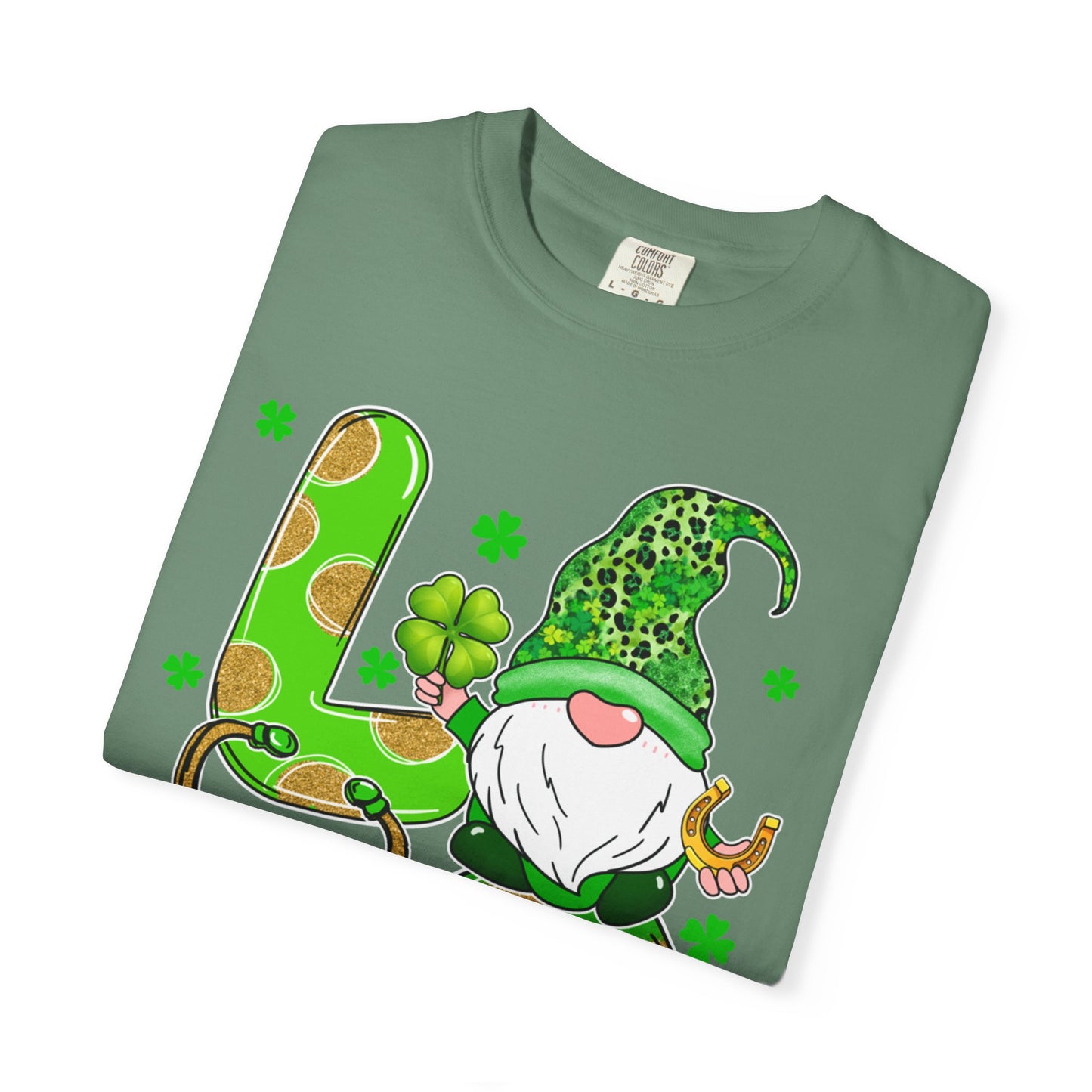 Love Healthcare Worker Shamrock Gnome Shirt – St Patrick’s Day Medical Tee