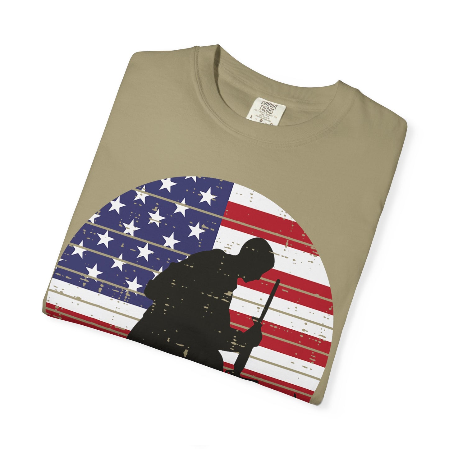 Kneeling Soldier Memorial Day T-Shirt