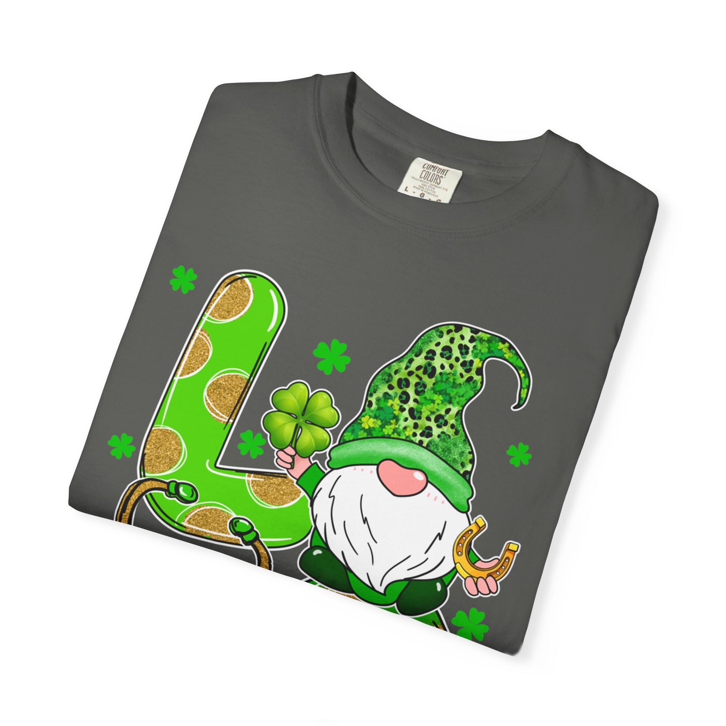Love Healthcare Worker Shamrock Gnome Shirt – St Patrick’s Day Medical Tee