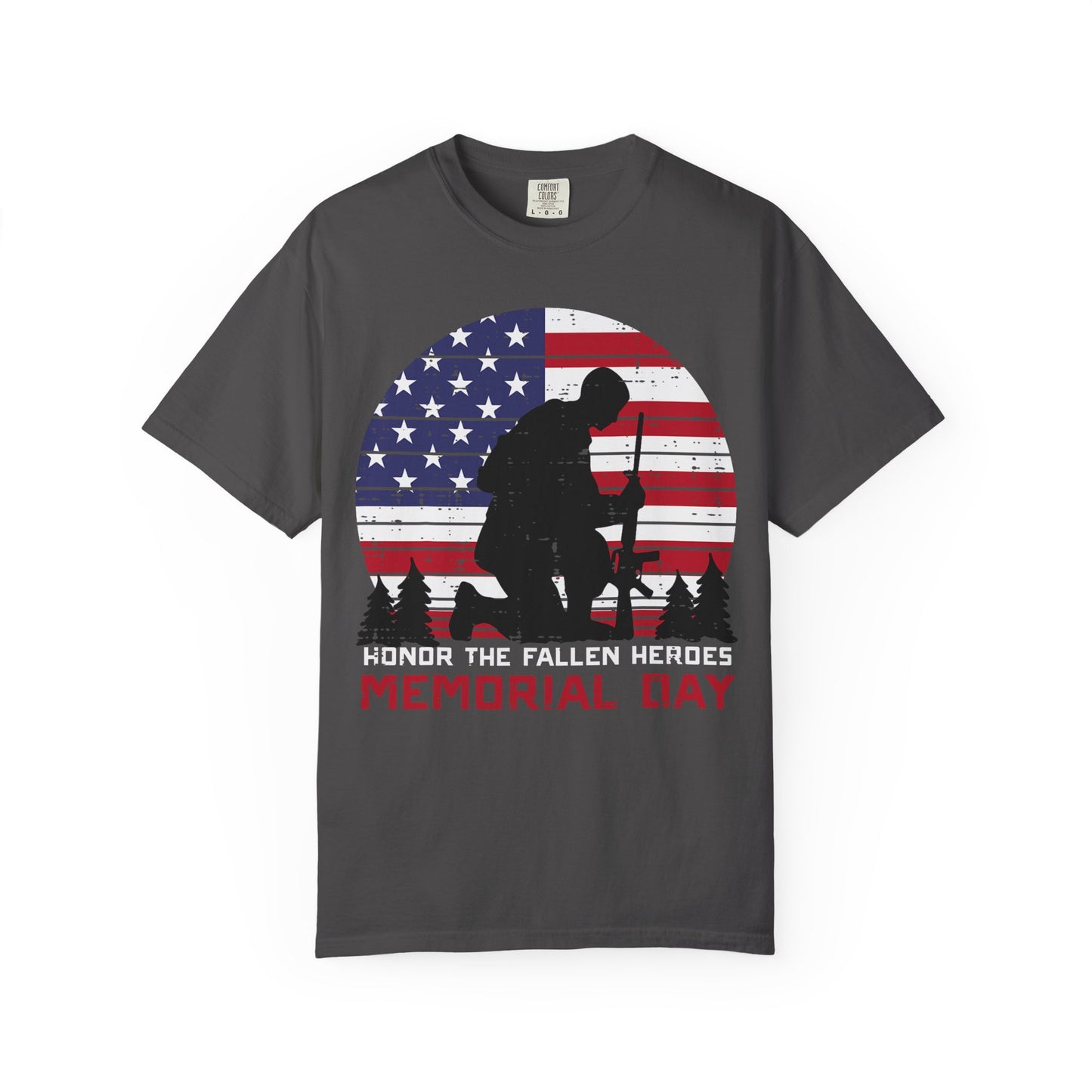 Kneeling Soldier Memorial Day T-Shirt