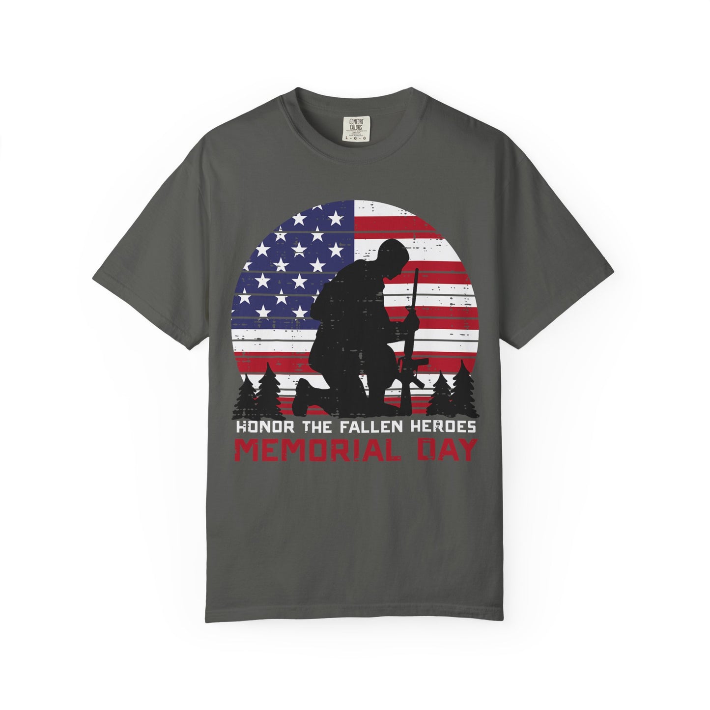 Kneeling Soldier Memorial Day T-Shirt