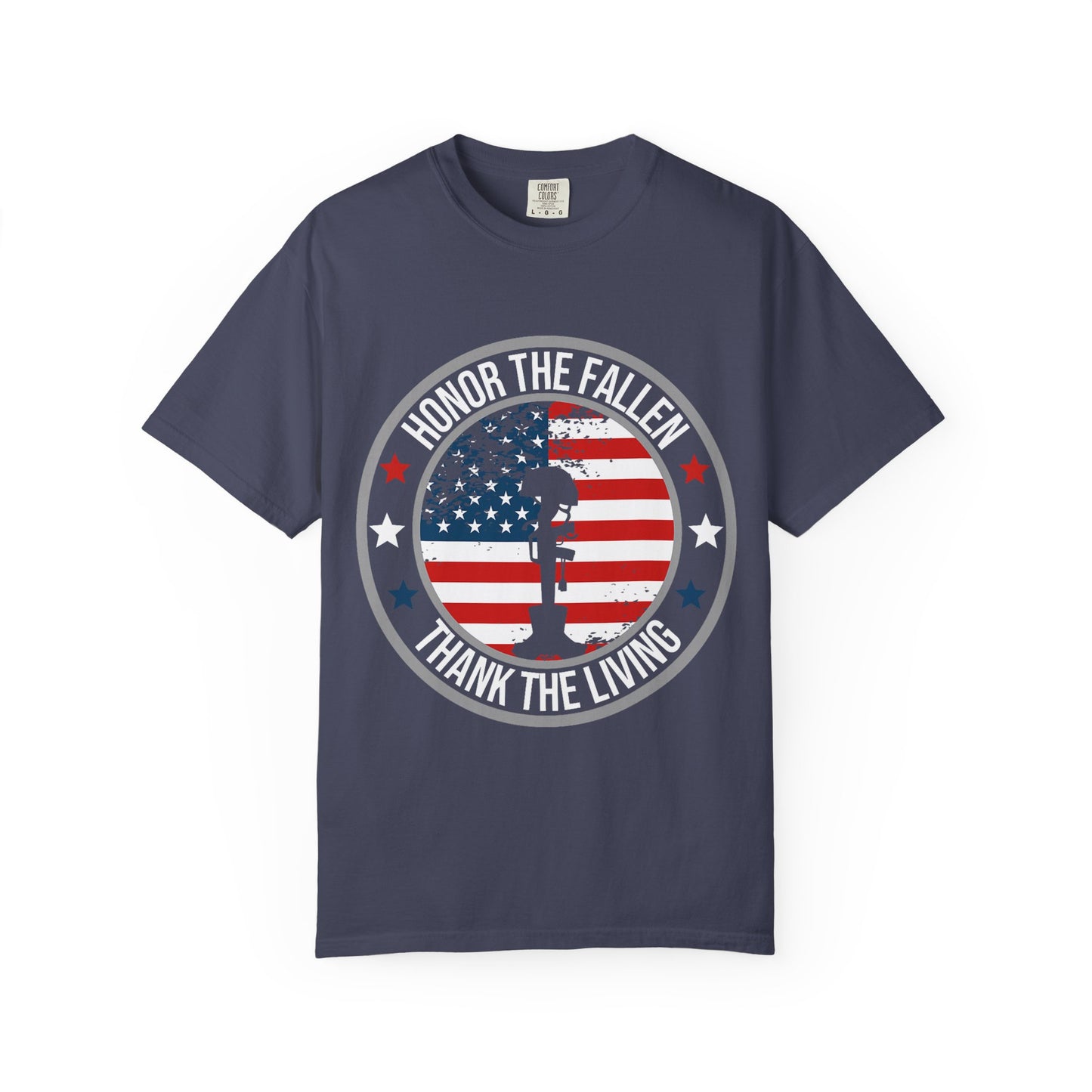 Patriotic Kneeling Soldier Memorial Day T-Shirt