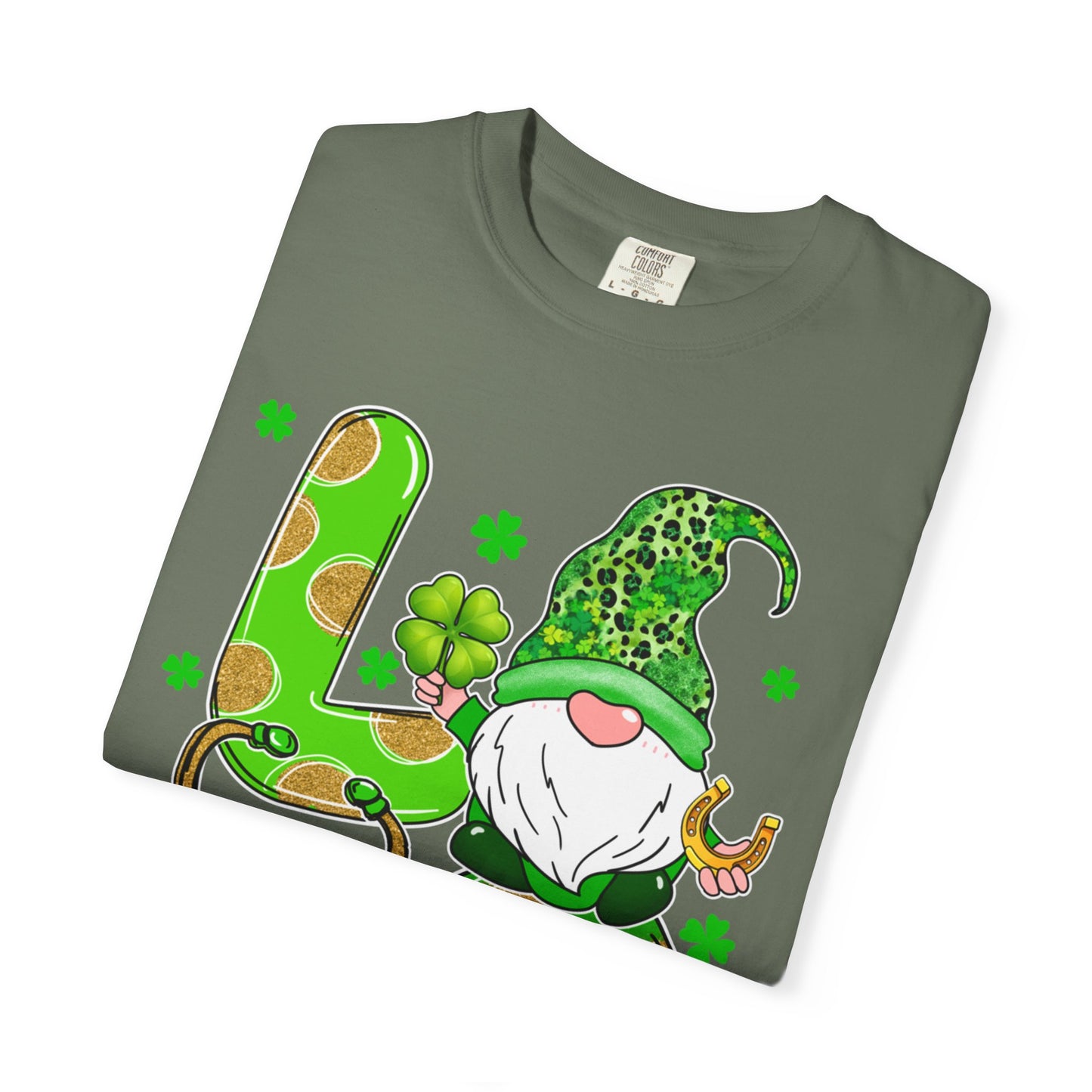 Love Healthcare Worker Shamrock Gnome Shirt – St Patrick’s Day Medical Tee