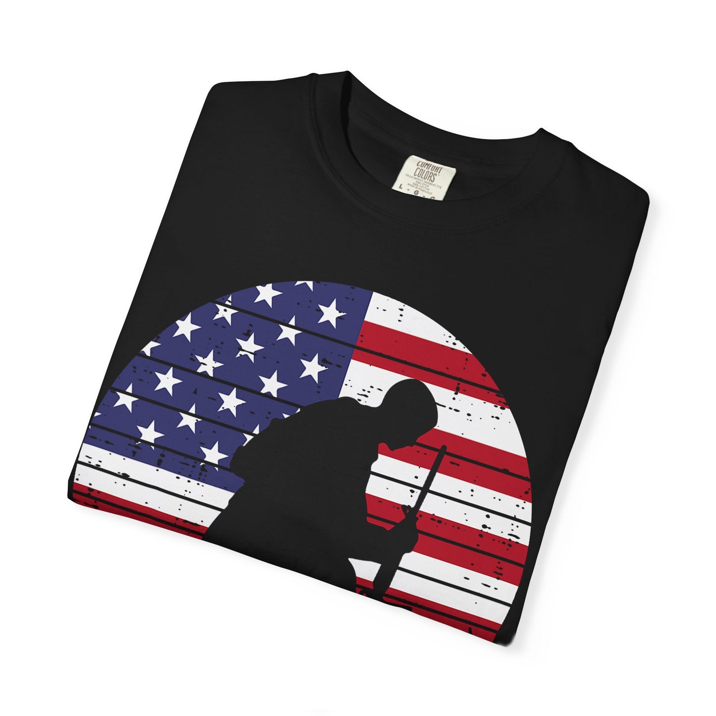 Kneeling Soldier Memorial Day T-Shirt