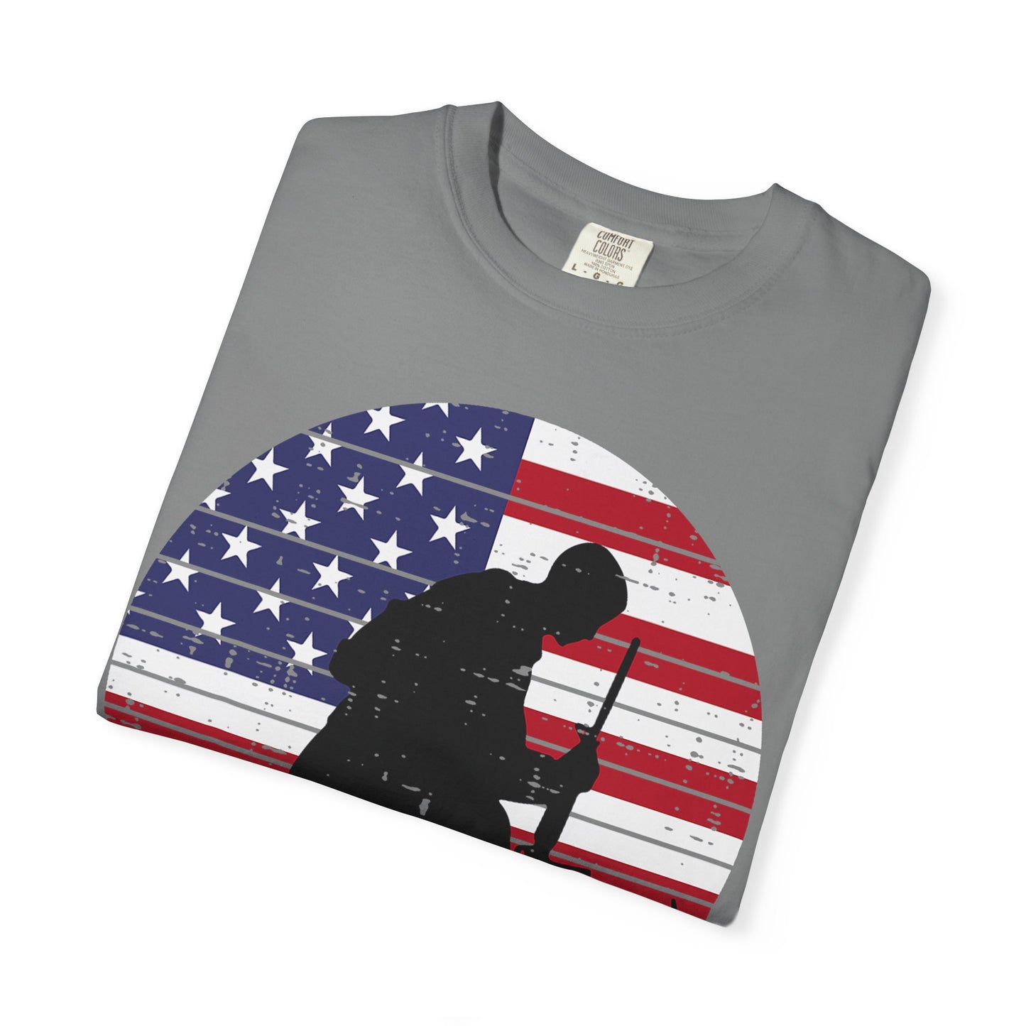 Kneeling Soldier Memorial Day T-Shirt