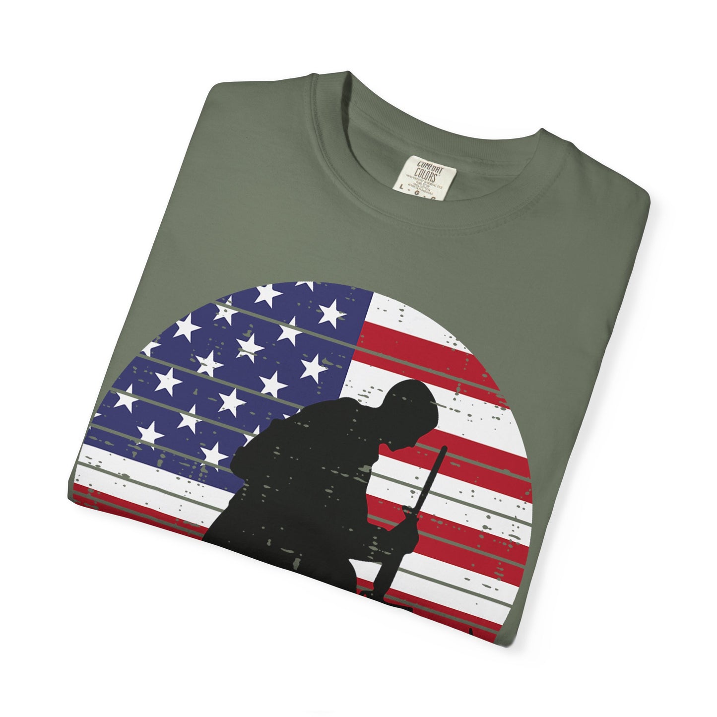 Kneeling Soldier Memorial Day T-Shirt